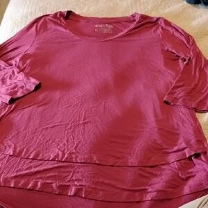 Latched Mama 3/4 Sleeve Nursing Top, M